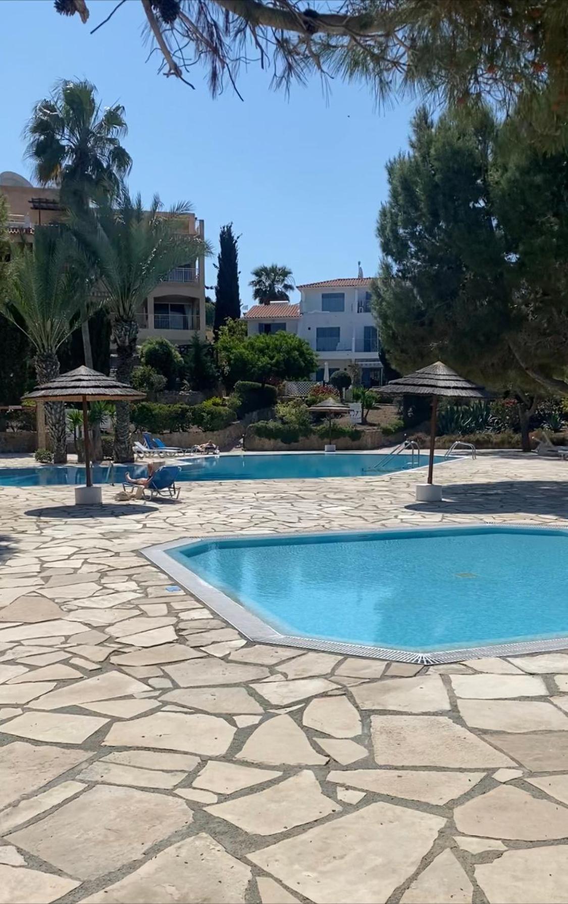 Newly Renovated- Regina Gardens 1, Venus Beach 500 M, Sea&Sunsets View, License Ooo7141 Paphos Luaran gambar